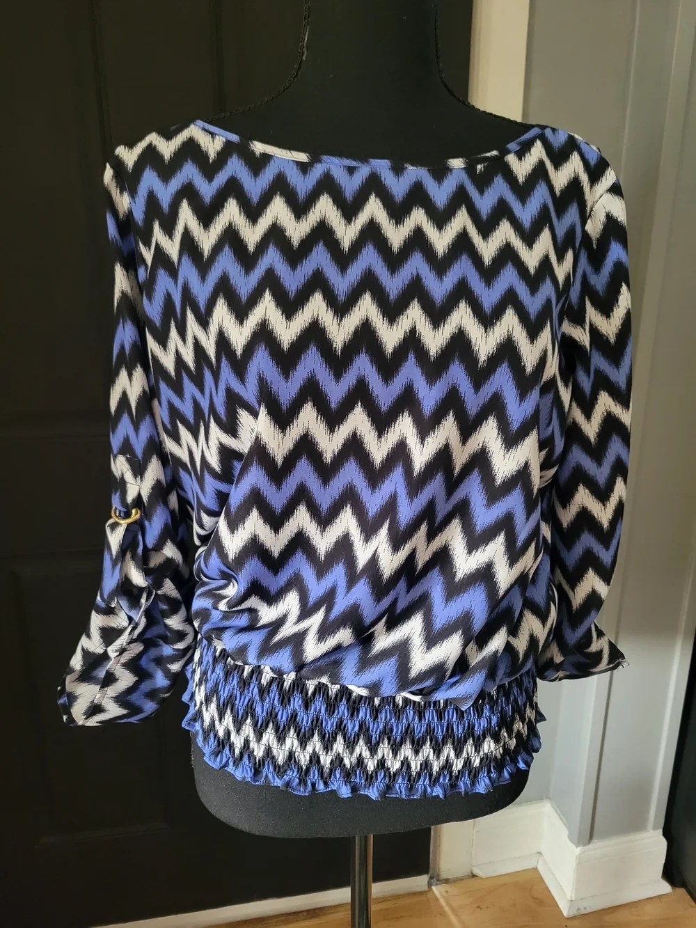 Michael Kors Zigzag Boatneck Blouson Top in Black, White & Blue